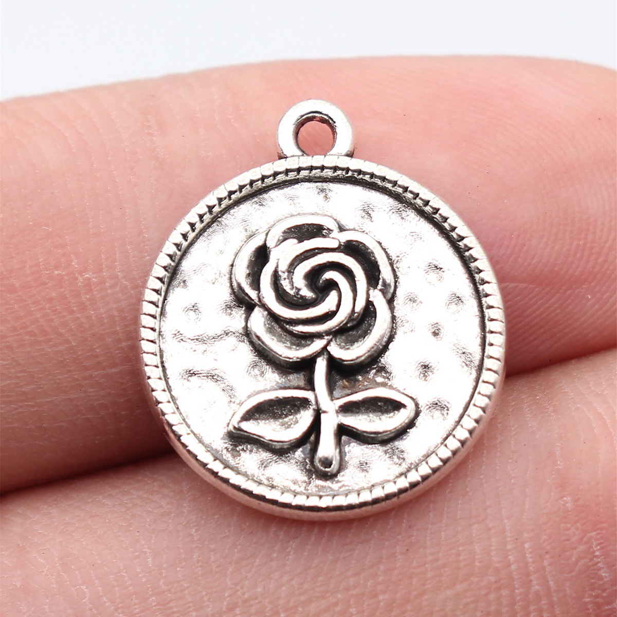 10 adet 21x18mm Antik Gümüş Re - Vintage Fashion Patterns incelemesi ve fiyatı